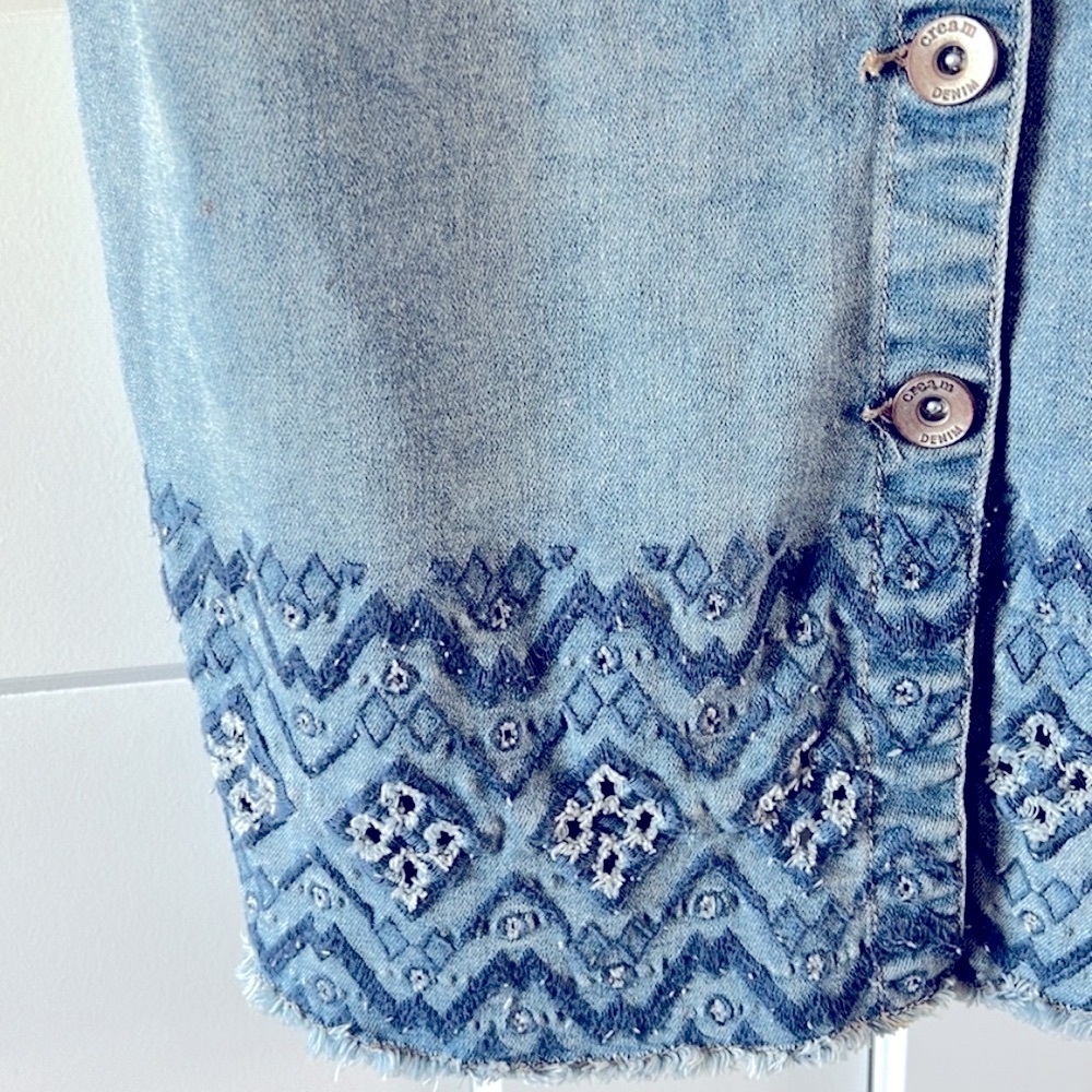 Denim Cutwork & Embroidered Dress by cream - Picture 11 of 13